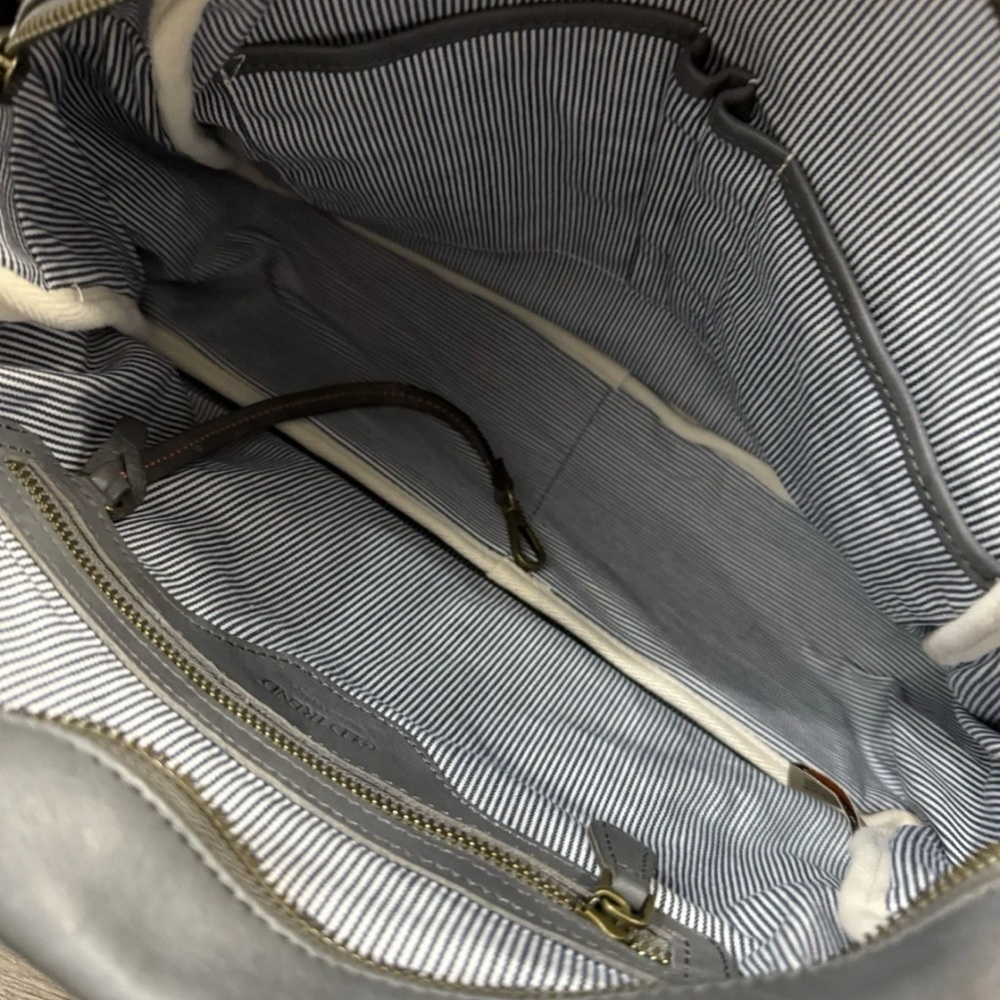 Modern Vintage Charcoal Leather Satchel - Picture 5 of 8